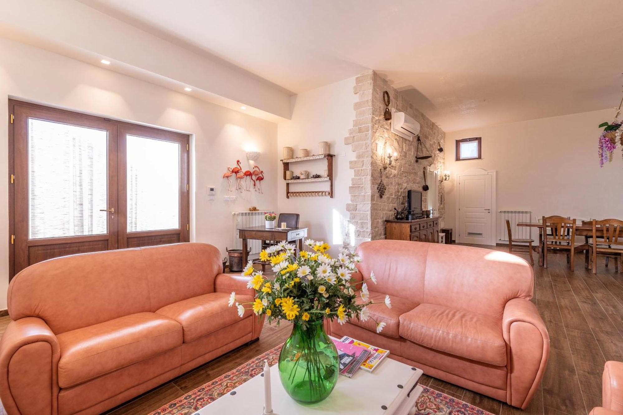 Villa Icaria 카로비그노 외부 사진